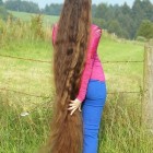 Rendkívül hosszú haj